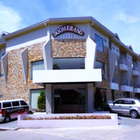 Boomerang Hotel Angeles Bagian luar foto